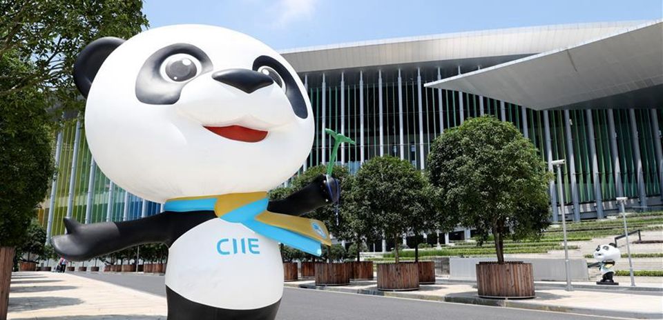 第二屆進(jìn)口博搭建進(jìn)行中，普朗展覽進(jìn)入現(xiàn)場(chǎng)助力展會(huì)！